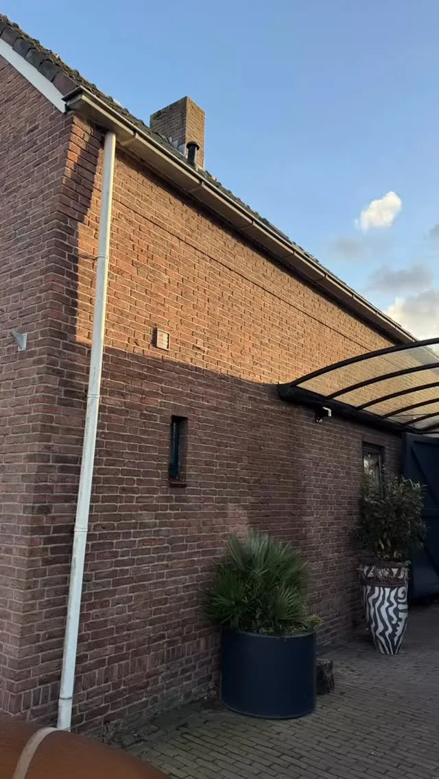 In hartje Heemskerk hebben wij deze woning een compleet andere uitstraling bezorgd! Wat wij zoal hebben uitgev